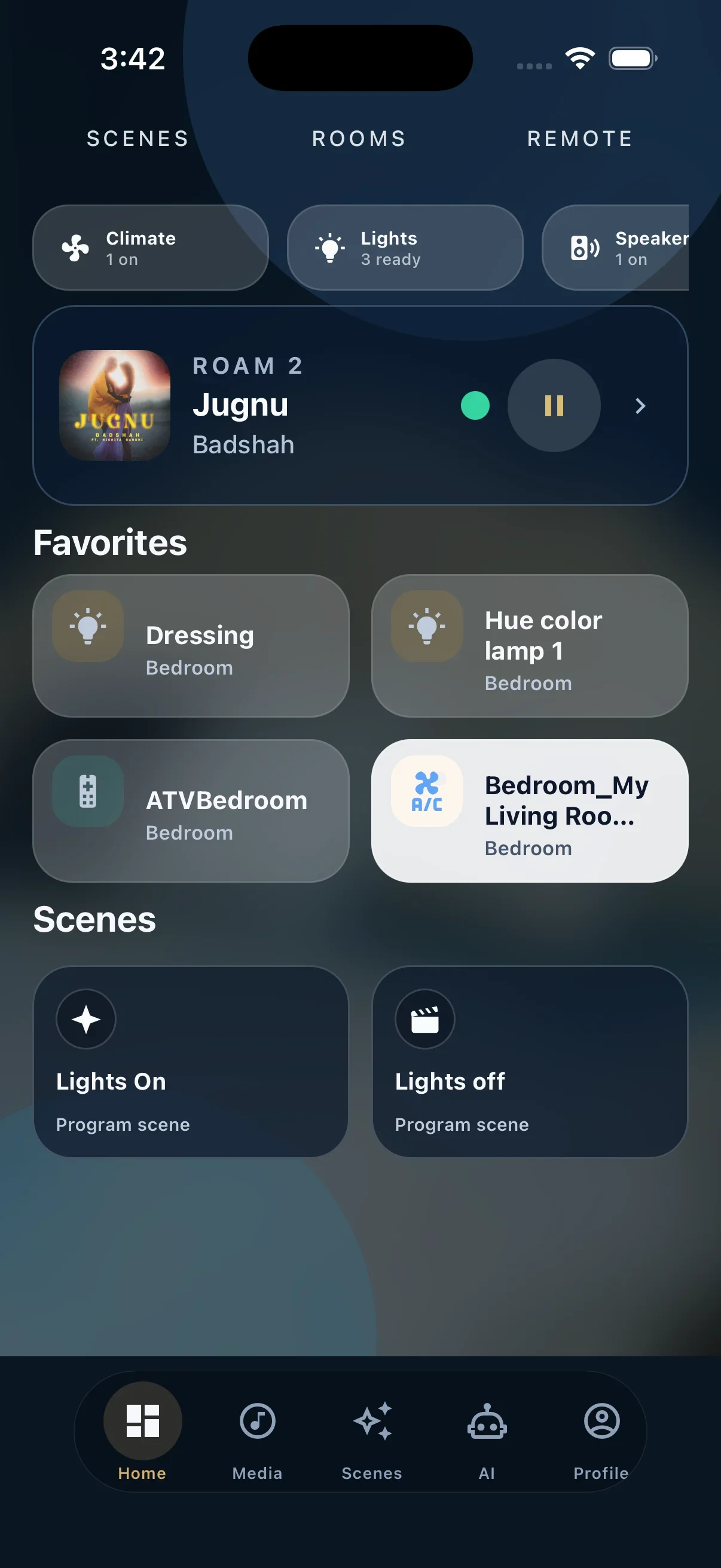 Haptique OS iPhone home screen